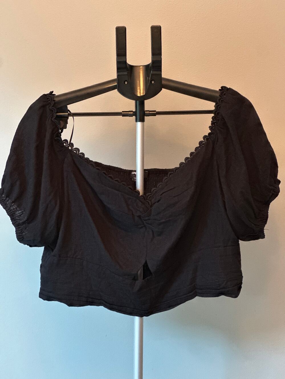Express Black Rayon Linen Off The Shoulder Smocked Sweetheart Crop Top Size XL